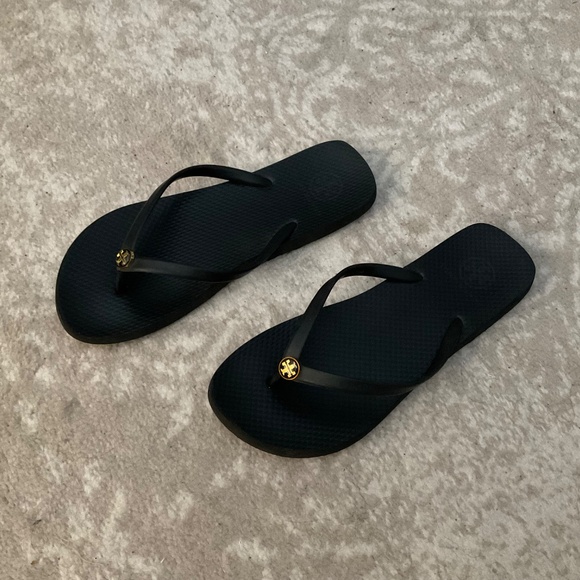 Tory Burch Flip Flops - Picture 3 of 7